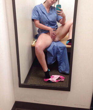 nurse naked selfie